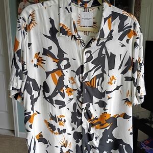 Men's Short-Sleeve Floral Button-Up Shirt - White/Black/Orange